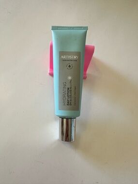 Artistry Skin Nutrition™ Hydrating Day Lotion SPF 30 sealed
